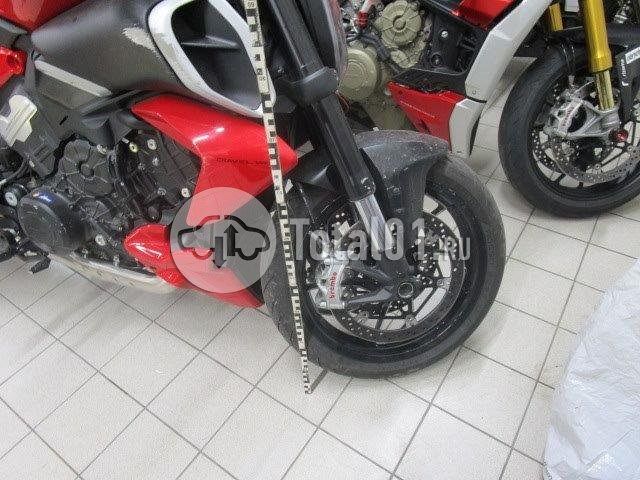 Фото Ducati DIAVEL V4 102
