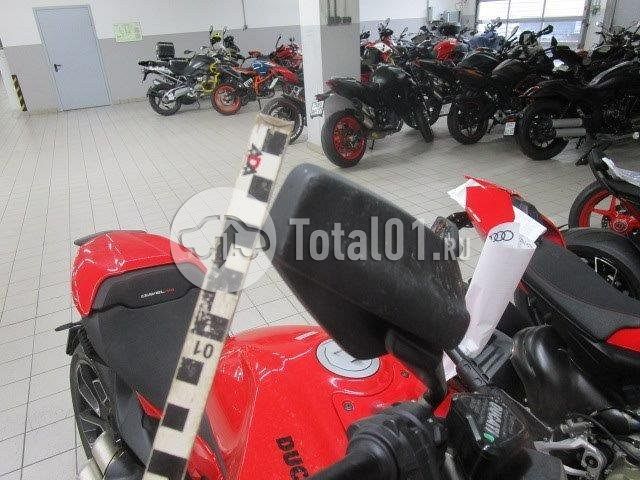 Фото Ducati DIAVEL V4 140