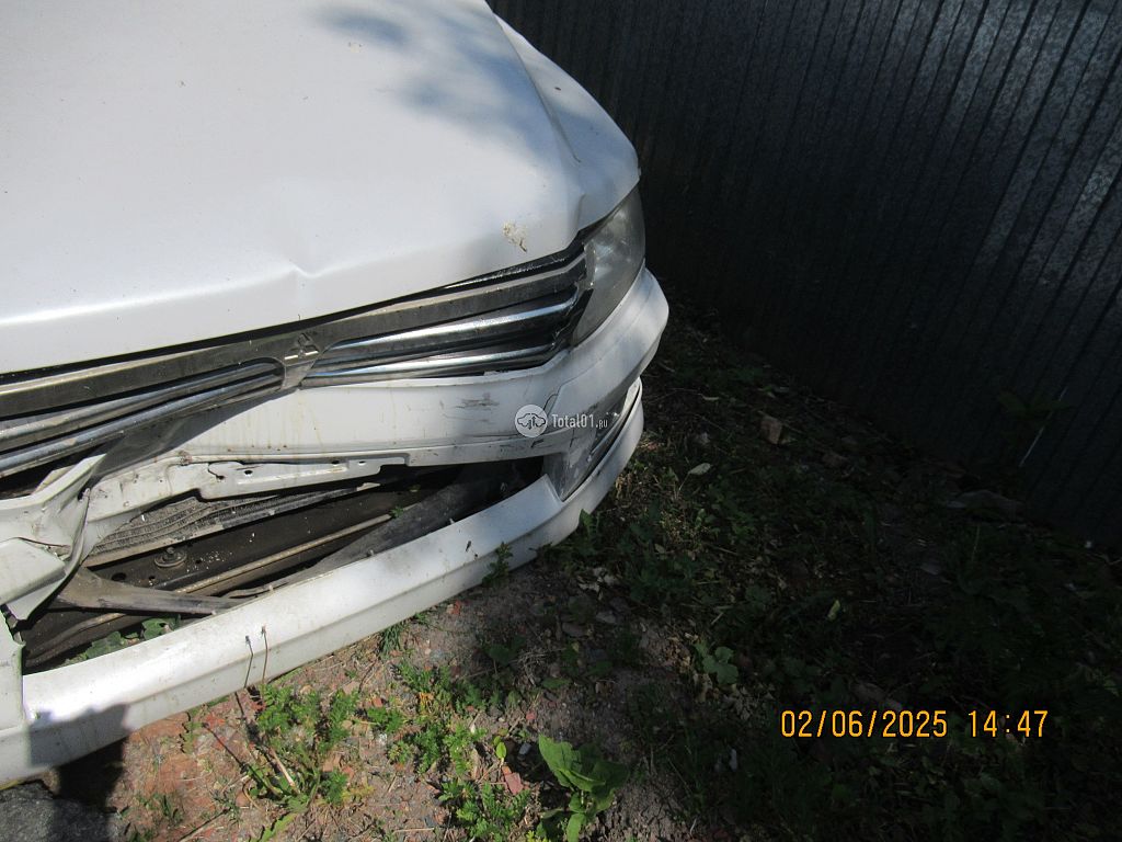 Фото Mitsubishi Chariot Grandis 16