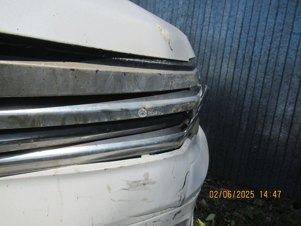 Фото Mitsubishi Chariot Grandis 32