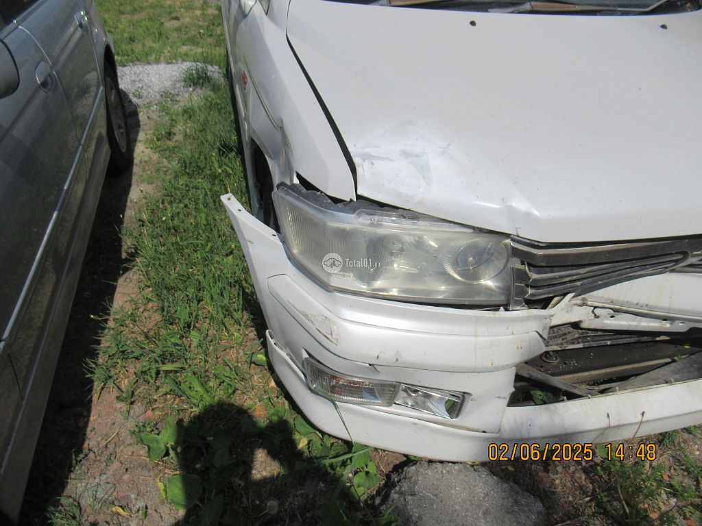 Фото Mitsubishi Chariot Grandis 74