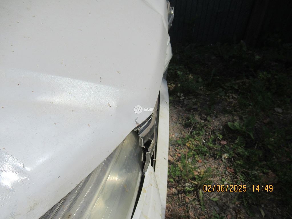 Фото Mitsubishi Chariot Grandis 98