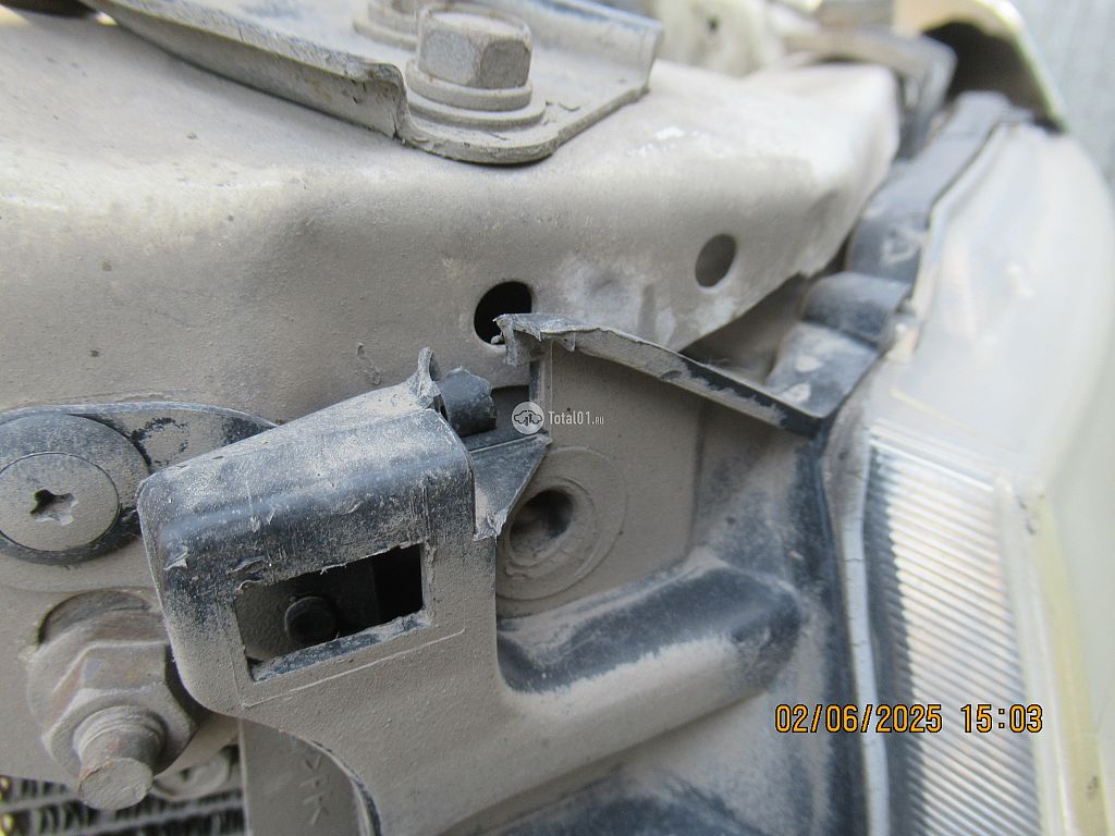 Фото Mitsubishi Chariot Grandis 120