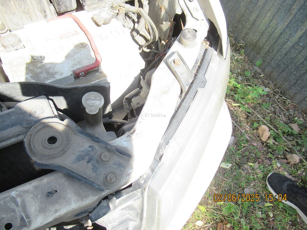 Фото Mitsubishi Chariot Grandis 180