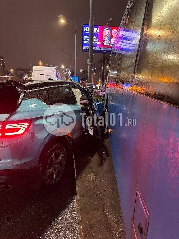 Фото Geely Coolray 4