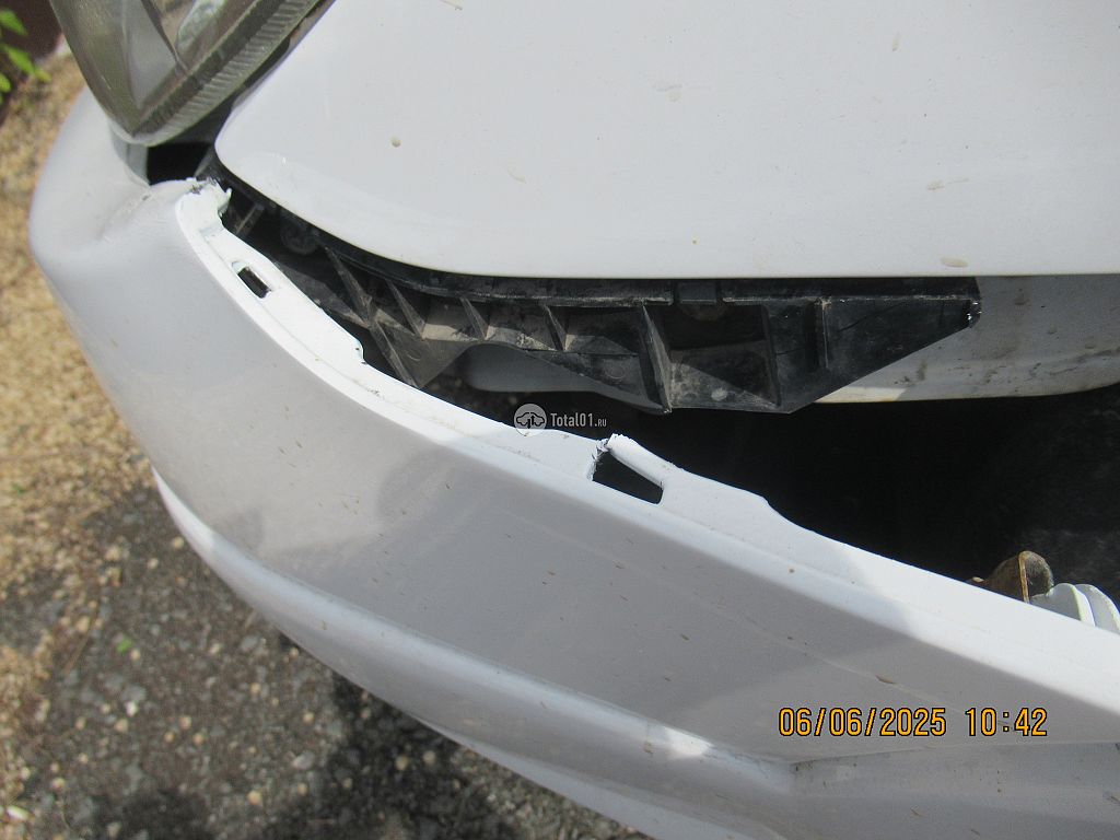Фото Pontiac Vibe 36