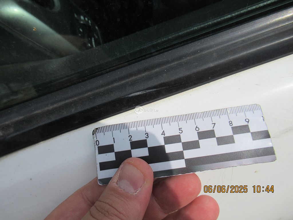 Фото Pontiac Vibe 88
