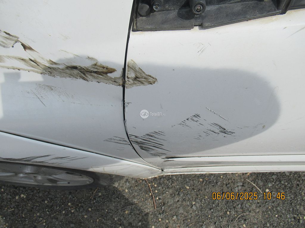 Фото Pontiac Vibe 116