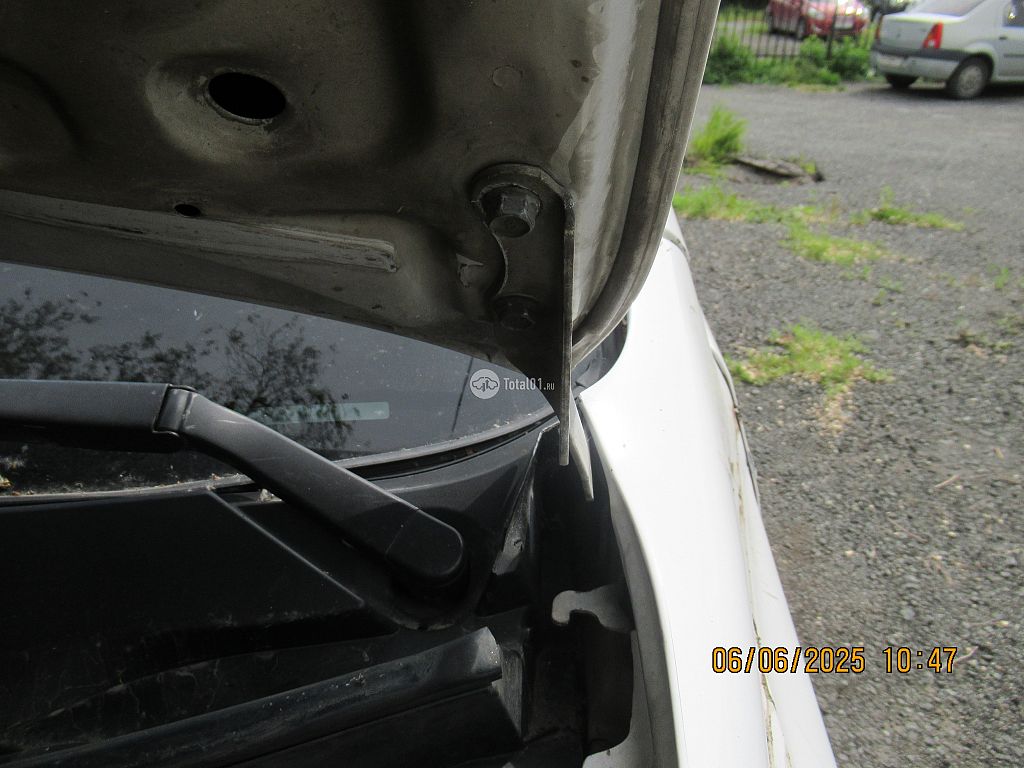 Фото Pontiac Vibe 128