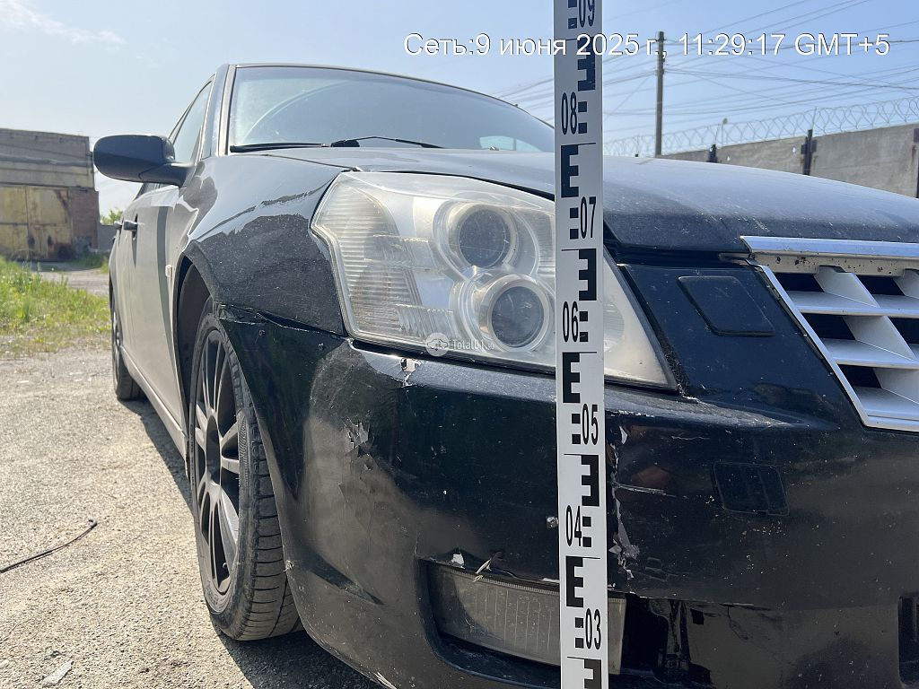 Фото Cadillac BLS 10