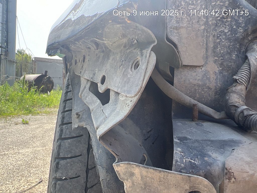 Фото Cadillac BLS 90