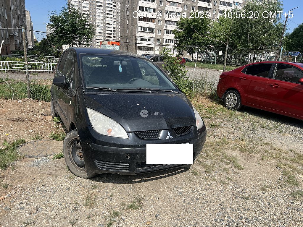 Фото Mitsubishi Colt 4