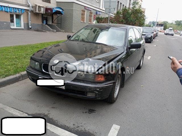 Фото BMW 5 серия 2