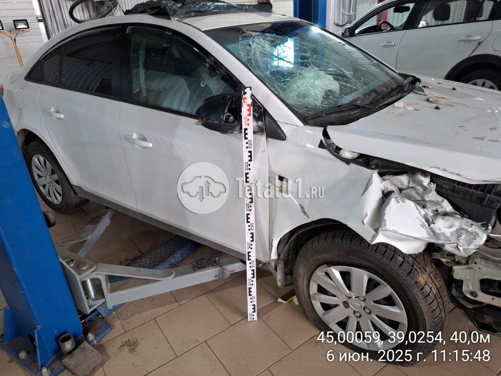 Фото Chevrolet Cruze 6
