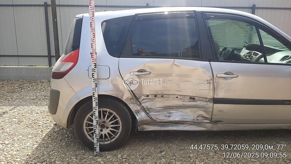 Фото Renault Scenic 12