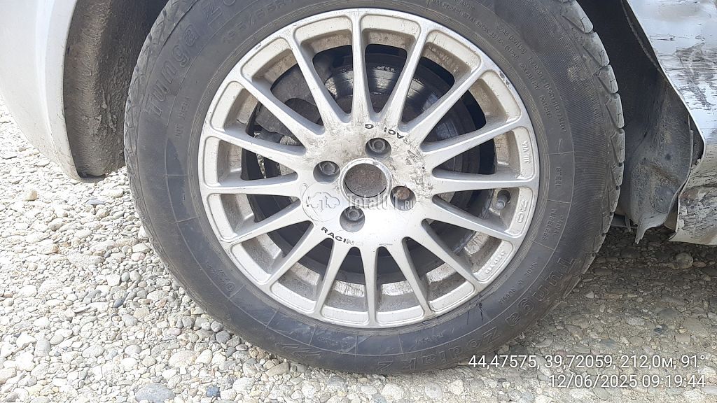 Фото Renault Scenic 36