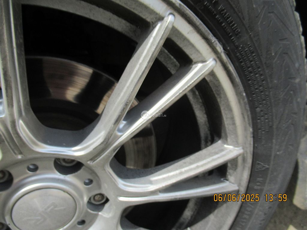Фото Nissan Skyline 24