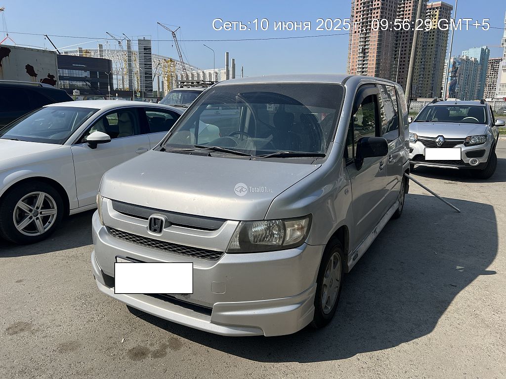 Фото Honda Mobilio Spike 6