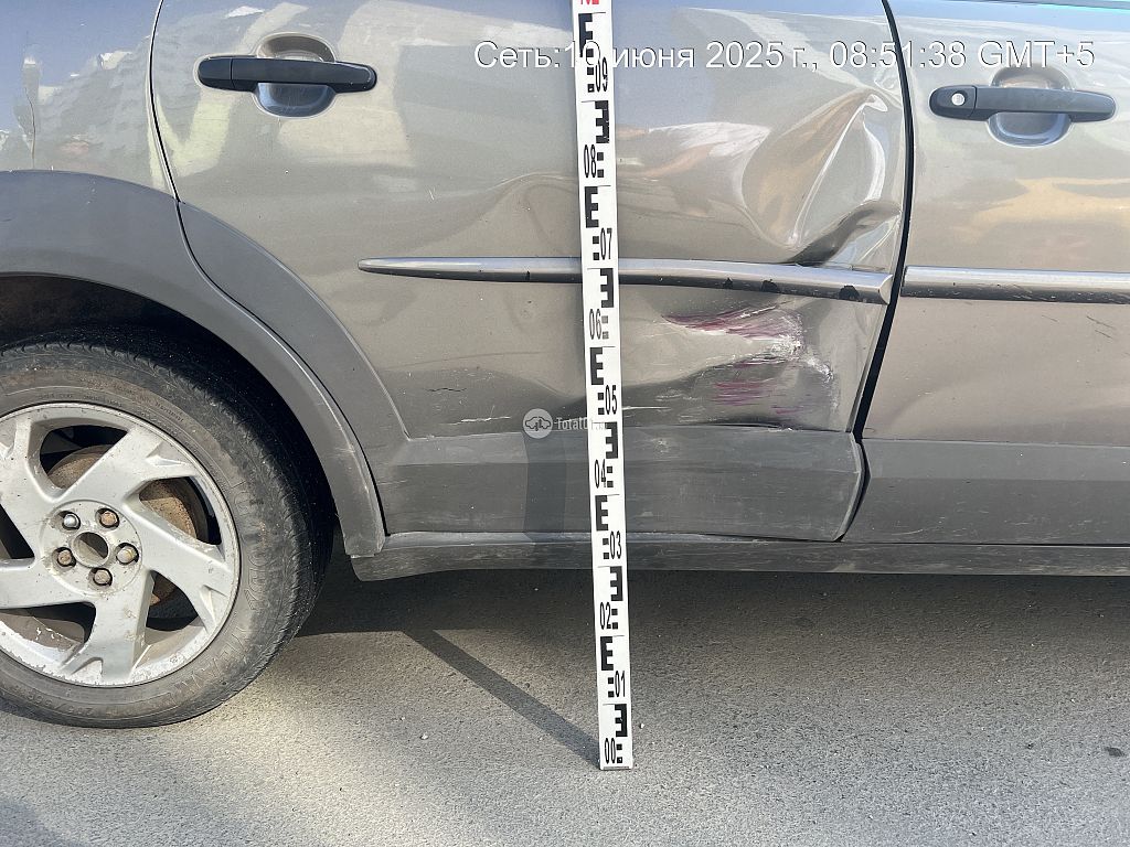 Фото Pontiac Vibe 10