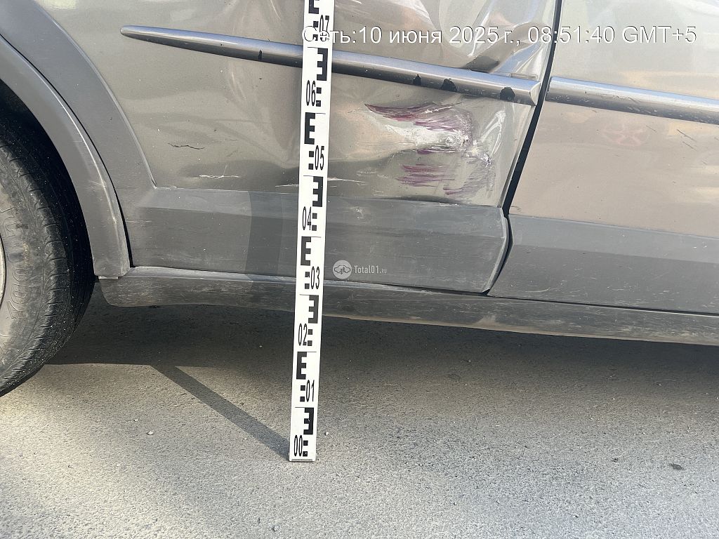Фото Pontiac Vibe 14