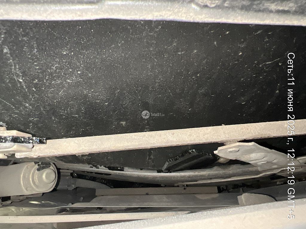 Фото Nissan Presage 102