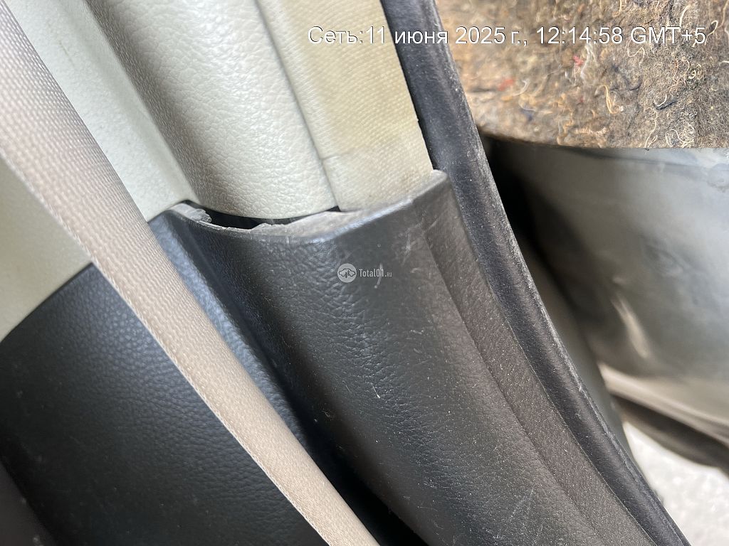 Фото Nissan Presage 120