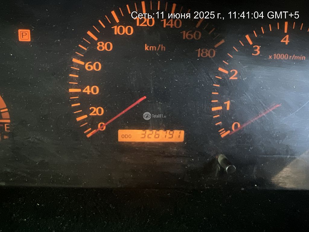 Фото Nissan Gloria 118