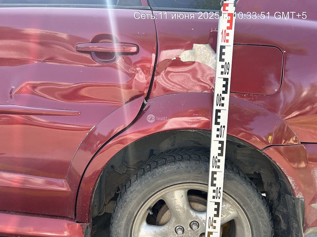 Фото Pontiac Vibe 24