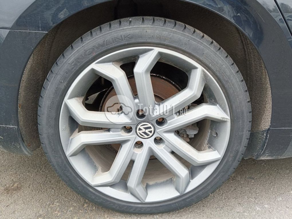 Фото Volkswagen Arteon 160
