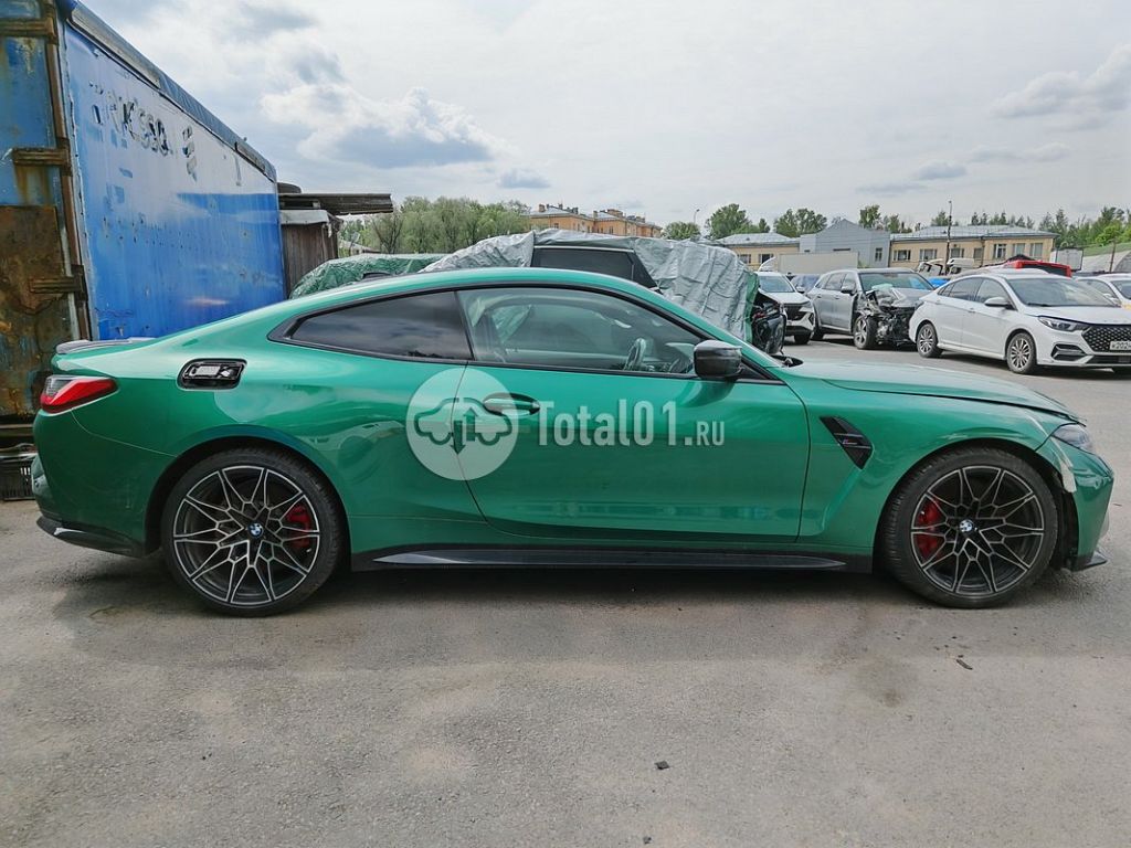 Фото BMW M4 16