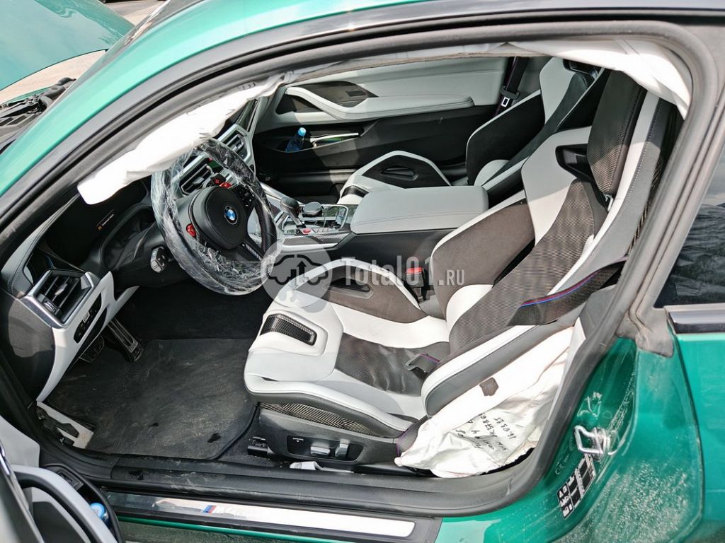 Фото BMW M4 98