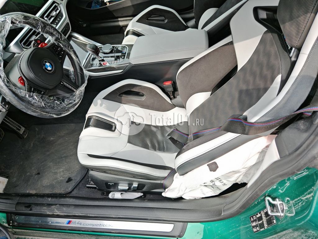 Фото BMW M4 102
