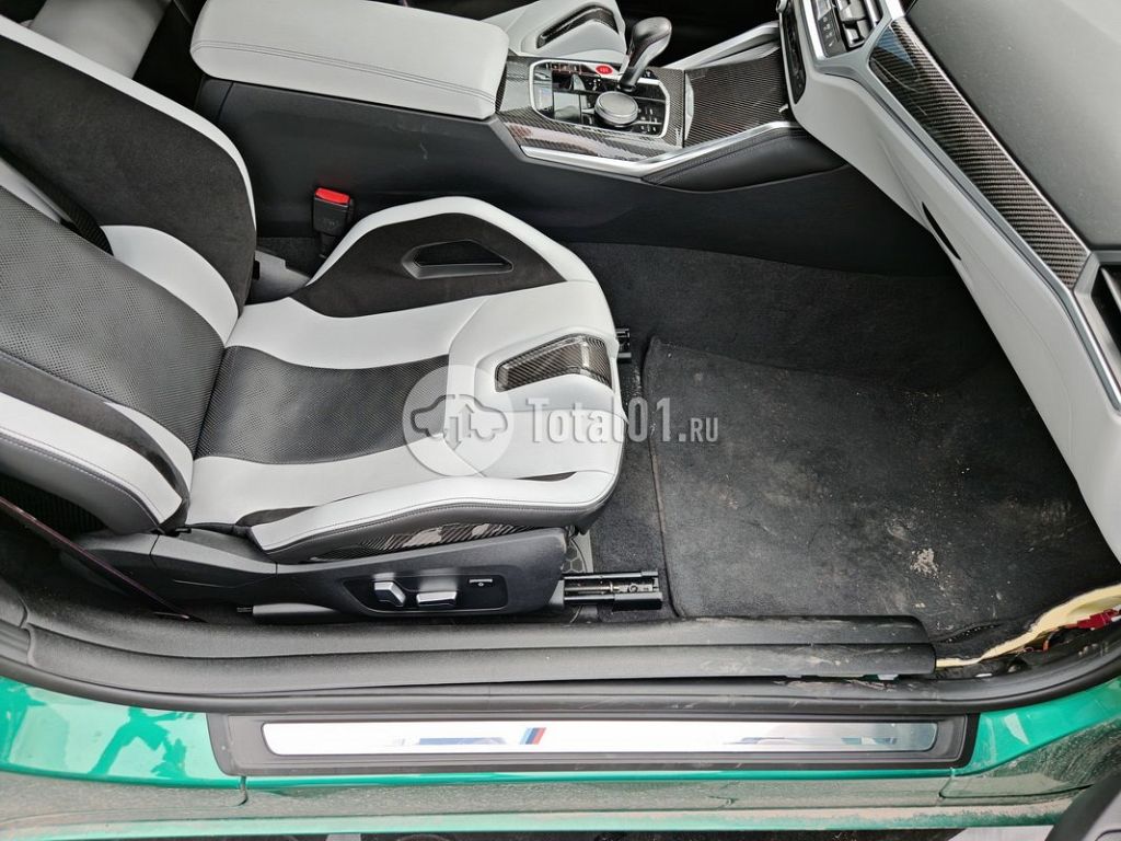 Фото BMW M4 132