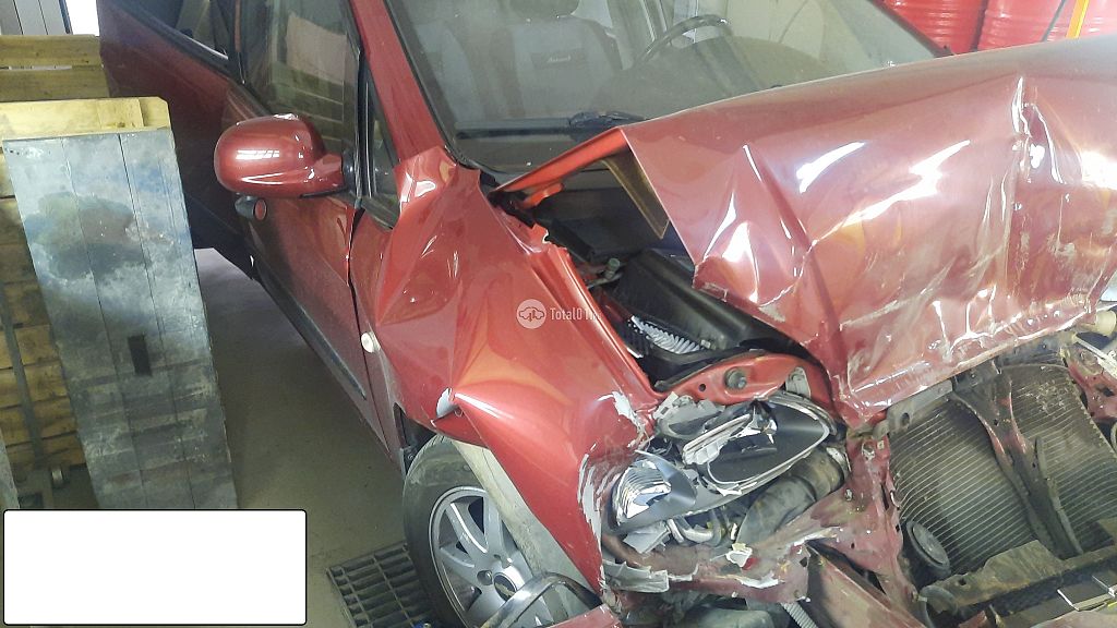Фото Chevrolet Rezzo 16