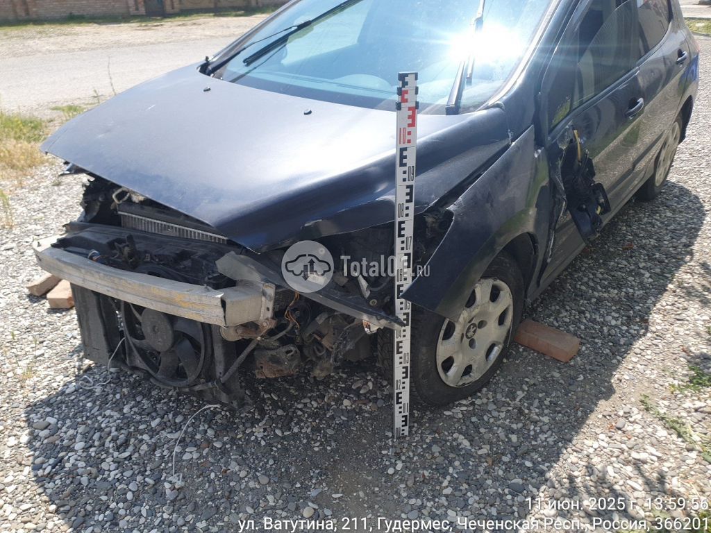 Фото Peugeot 308 4