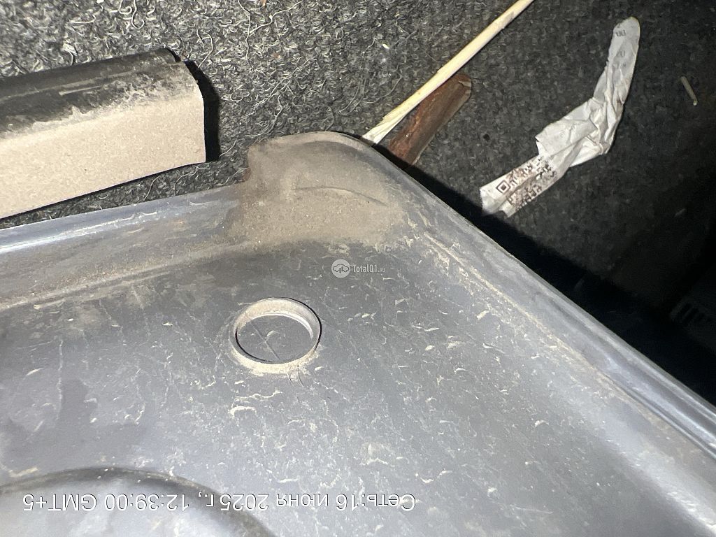 Фото Chrysler Voyager 102
