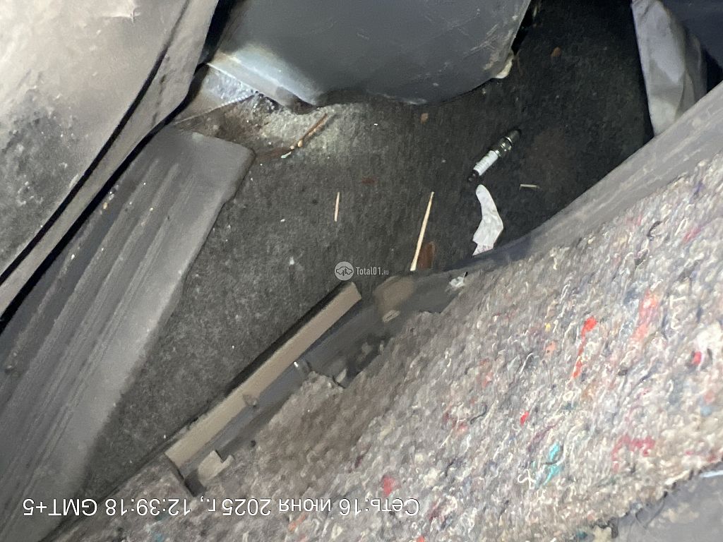 Фото Chrysler Voyager 114