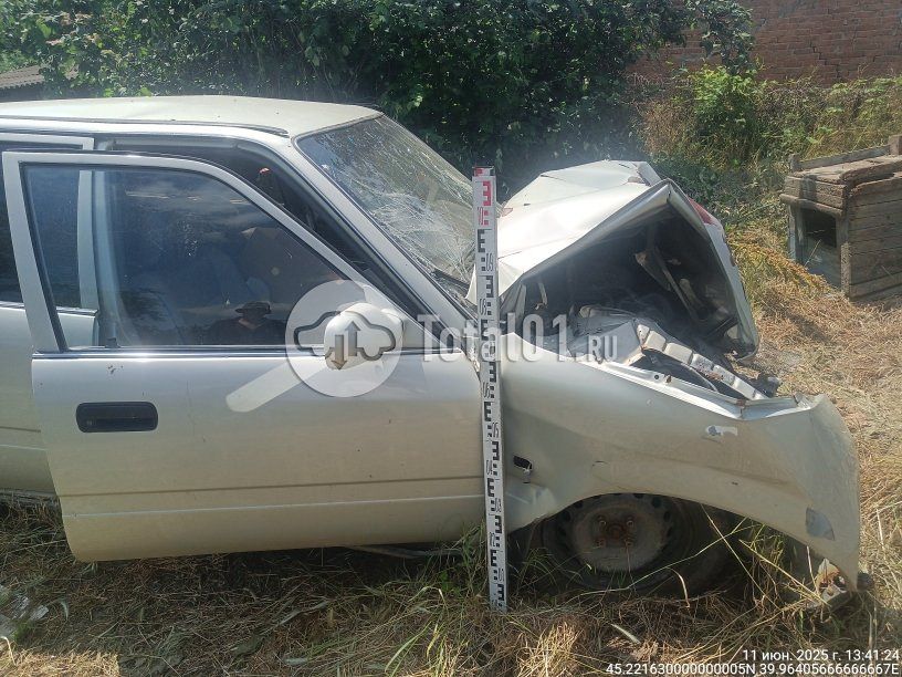 Фото Toyota Carina 16