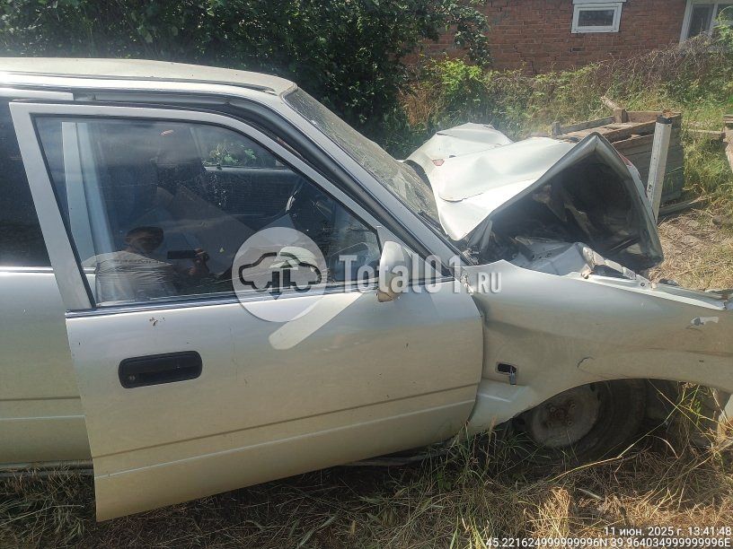 Фото Toyota Carina 18