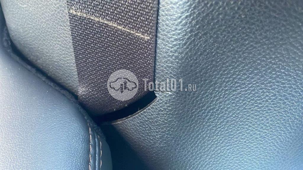 Фото Toyota Harrier 120