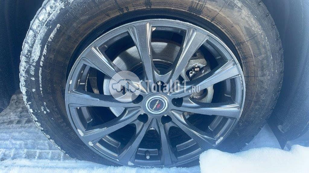 Фото Toyota Harrier 176