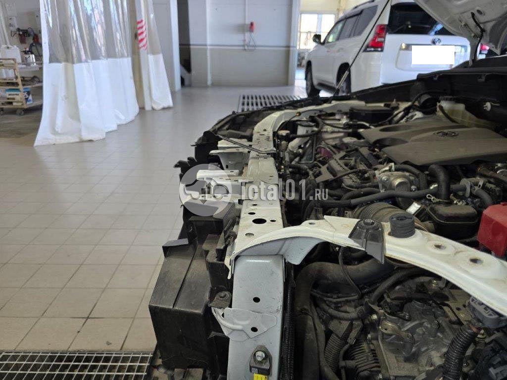 Фото Toyota Harrier 312