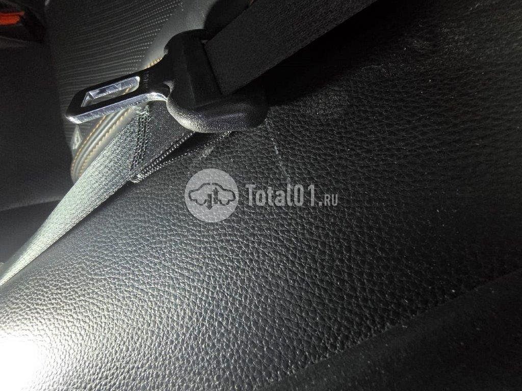 Фото Toyota Harrier 426