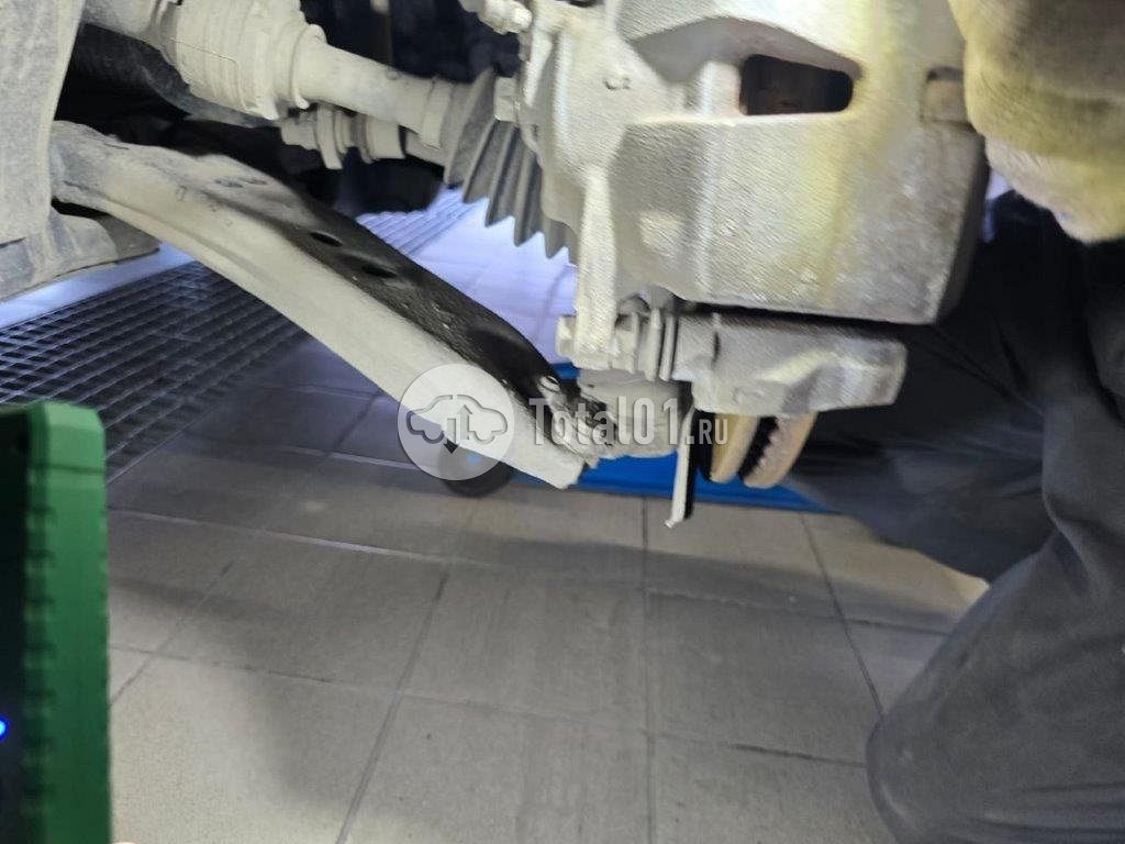 Фото Toyota Harrier 444
