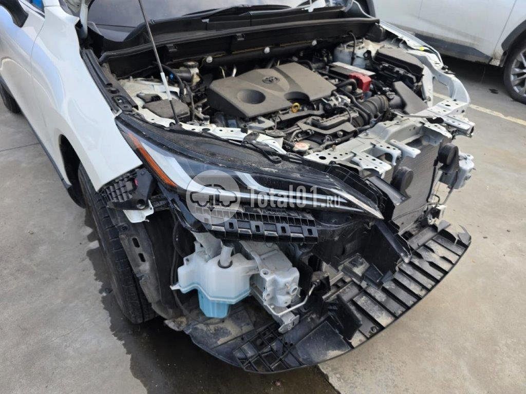 Фото Toyota Harrier 472