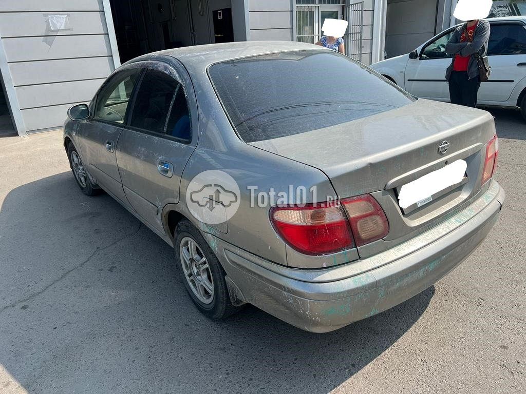 Фото Nissan Bluebird 6