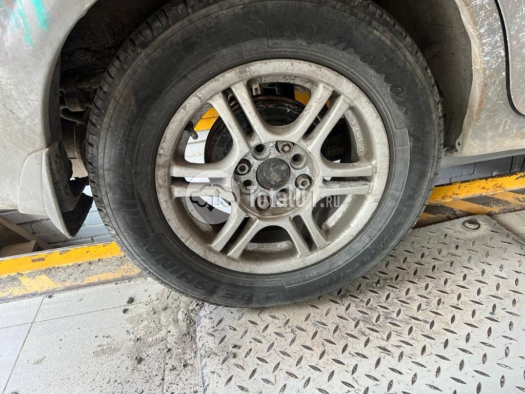 Фото Nissan Bluebird 26