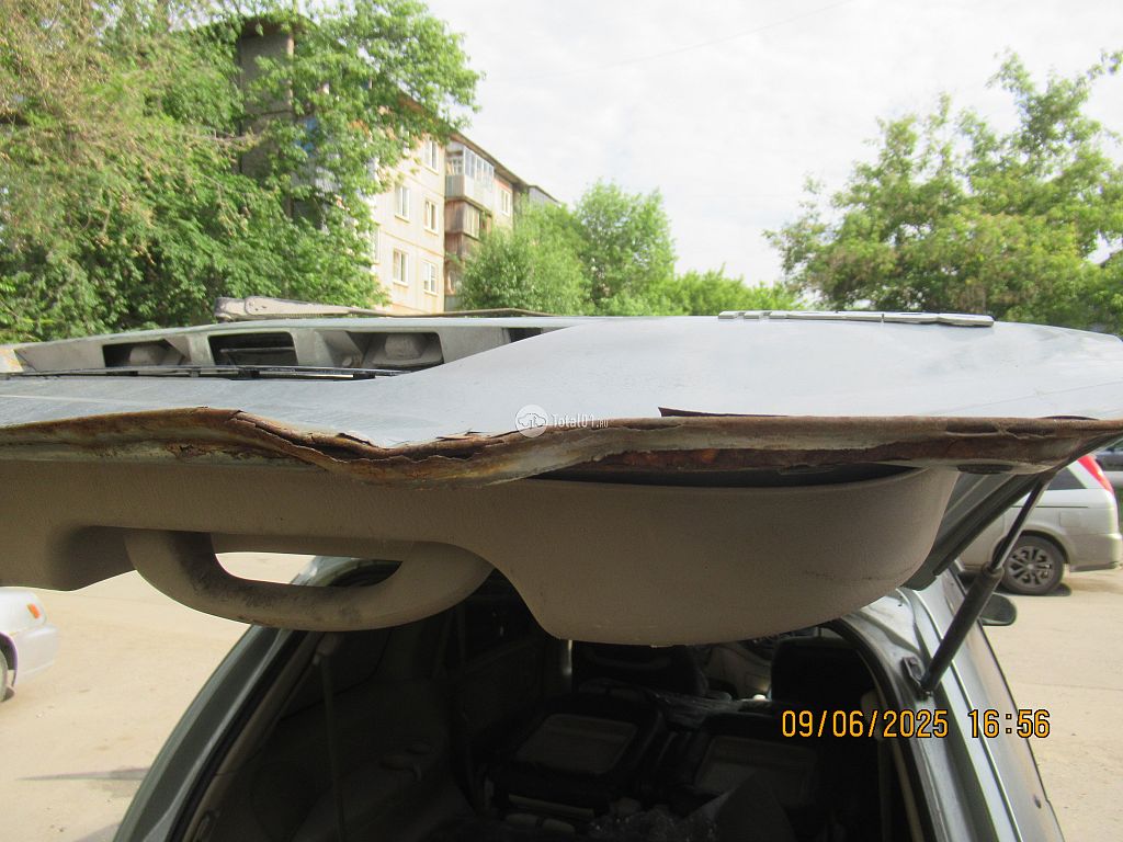 Фото Mazda MPV 46