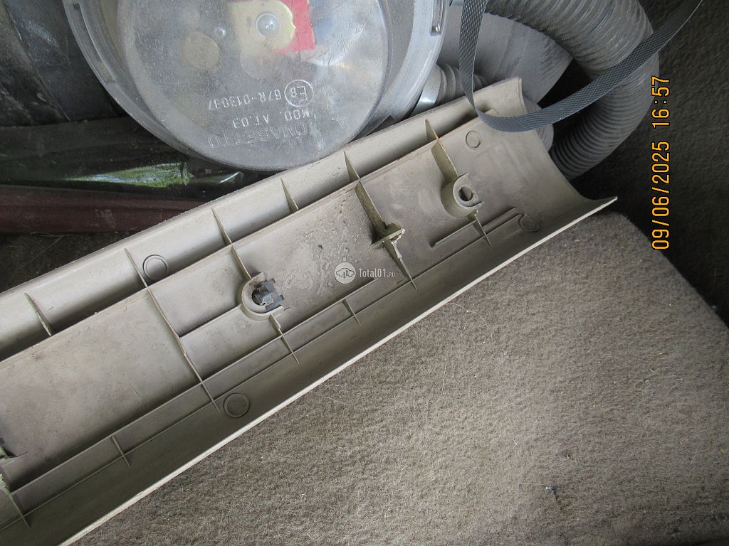 Фото Mazda MPV 62