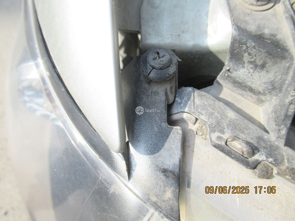 Фото Mazda MPV 156